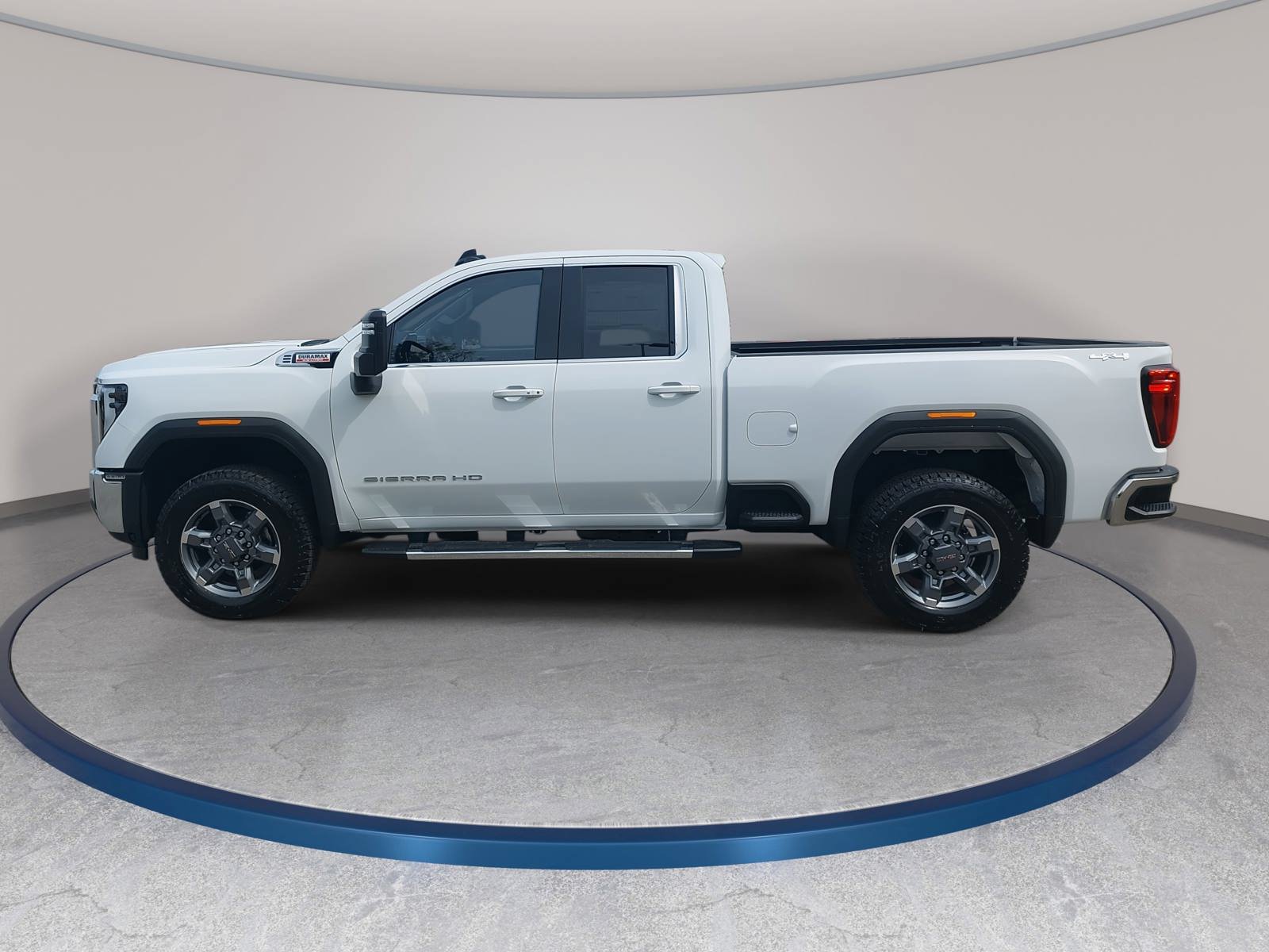 New 2026 GMC Sierra 2500 SLE w/ SLE Value Package; AWD/4WD image 8