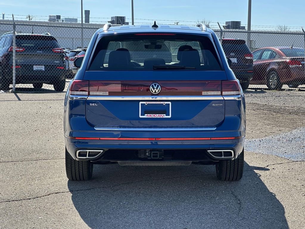 New 2025 Volkswagen Atlas SEL Premium R-Line image 4