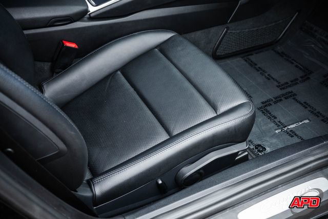 Used 2018 Porsche 718 Cayman RWD image 59