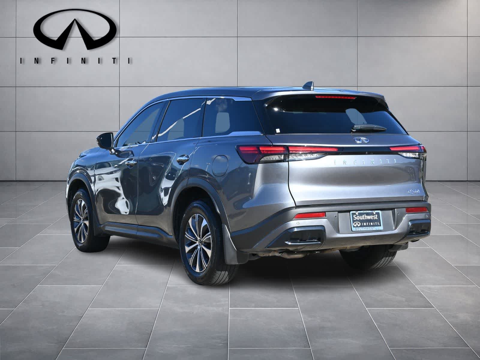Certified 2025 INFINITI QX60 Pure FWD image 5