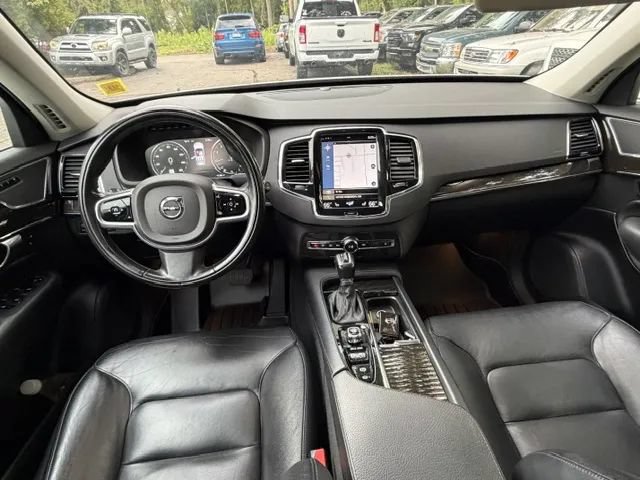 Used 2018 Volvo XC90 T5 Momentum w/ Convenience Package AWD/4WD image 27