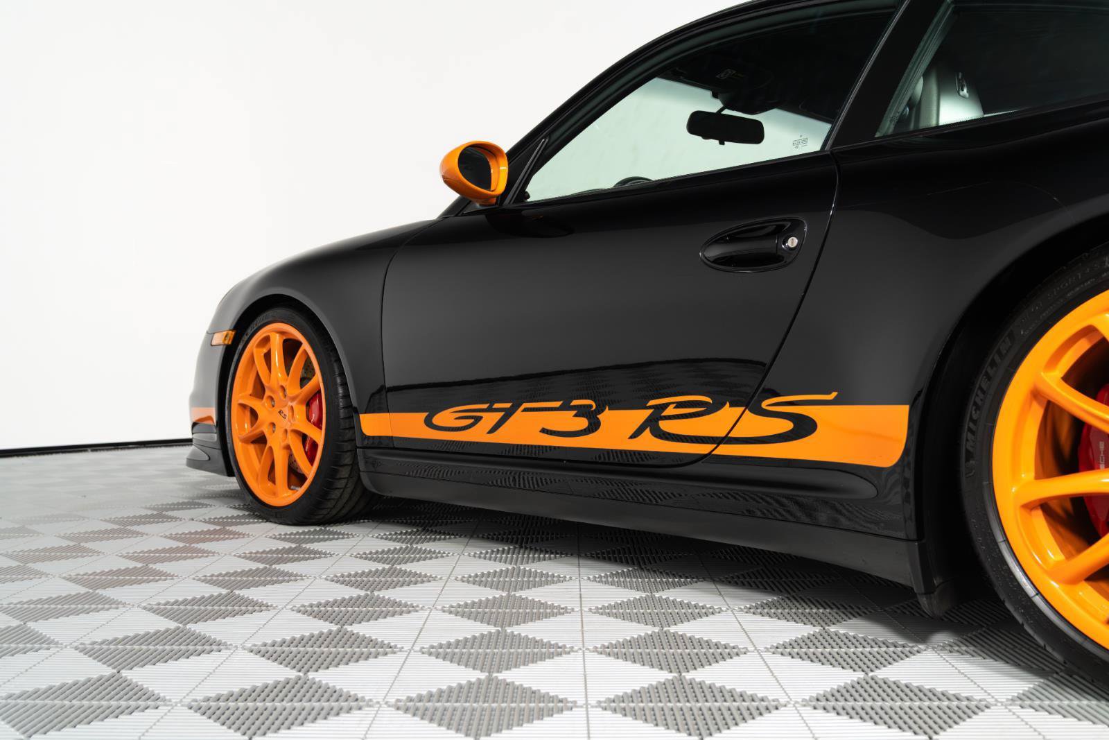 Used 2007 Porsche 911 GT3 RS RWD image 15