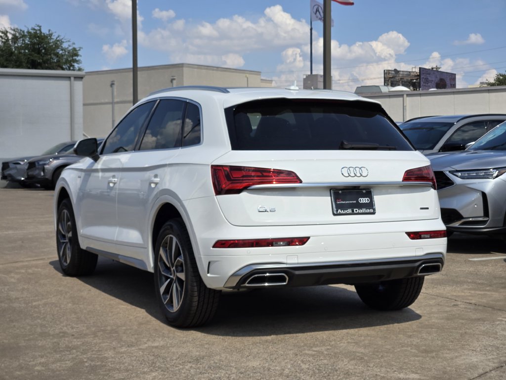 Certified 2023 Audi Q5 2.0T Premium w/ Convenience Package AWD/4WD image 11