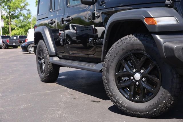 Used 2023 Jeep Wrangler Unlimited Sport AWD/4WD image 3