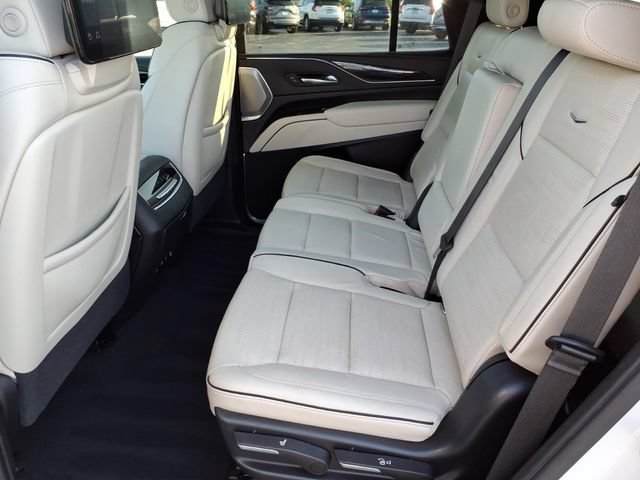 Used 2021 Cadillac Escalade Sport w/ Driver Assist Tech Package AWD/4WD image 9