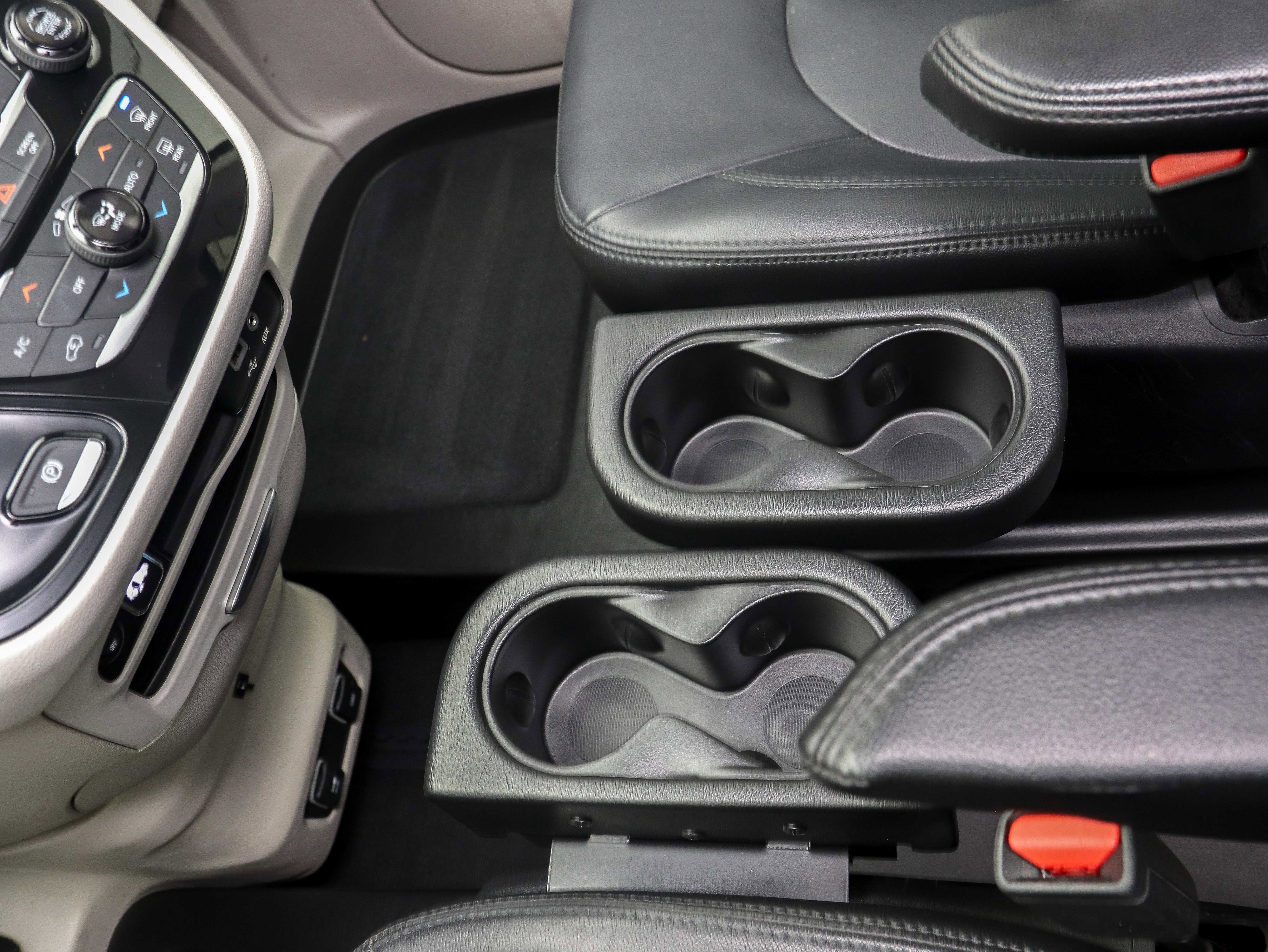 Used 2018 Chrysler Pacifica Touring Plus image 22