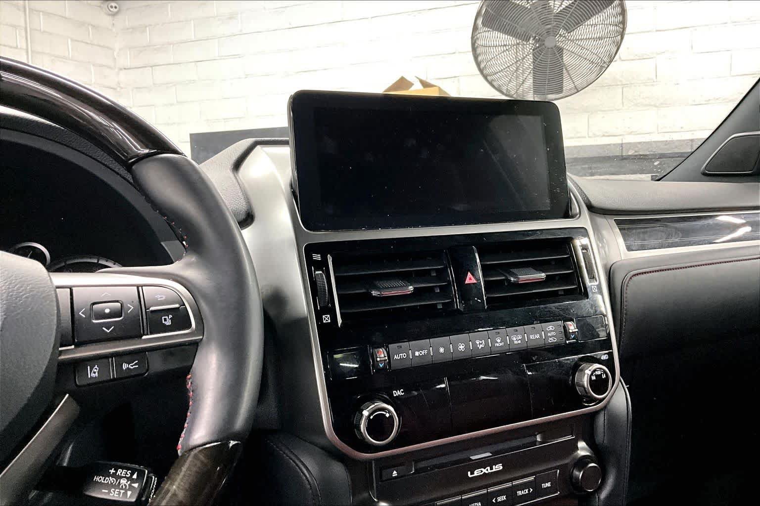 Used 2023 Lexus GX 460 Premium w/ Premium Package AWD/4WD image 34