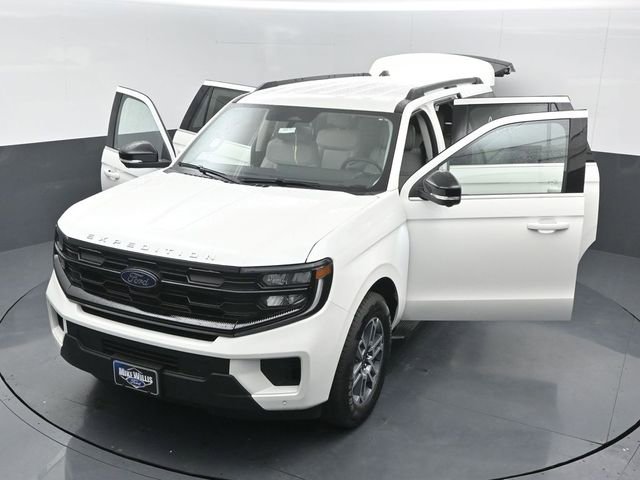 New 2026 Ford Expedition Max Active image 26