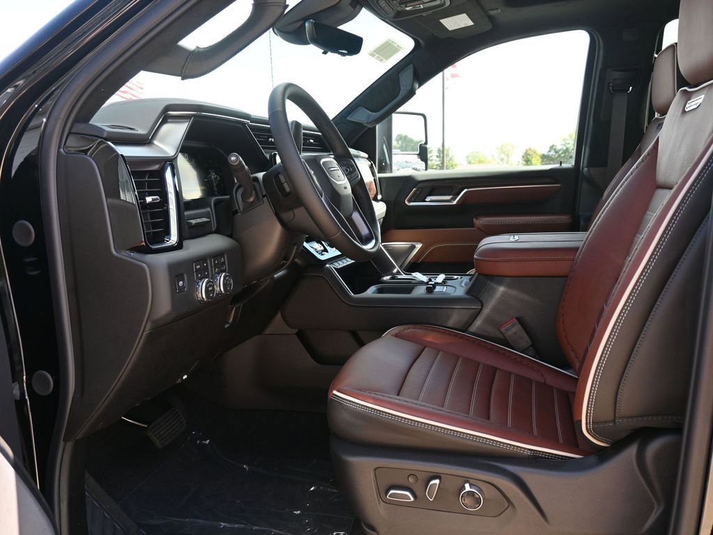 New 2026 GMC Sierra 3500 Denali Ultimate image 16