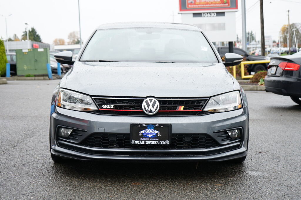 Used 2017 Volkswagen Jetta GLI image 8