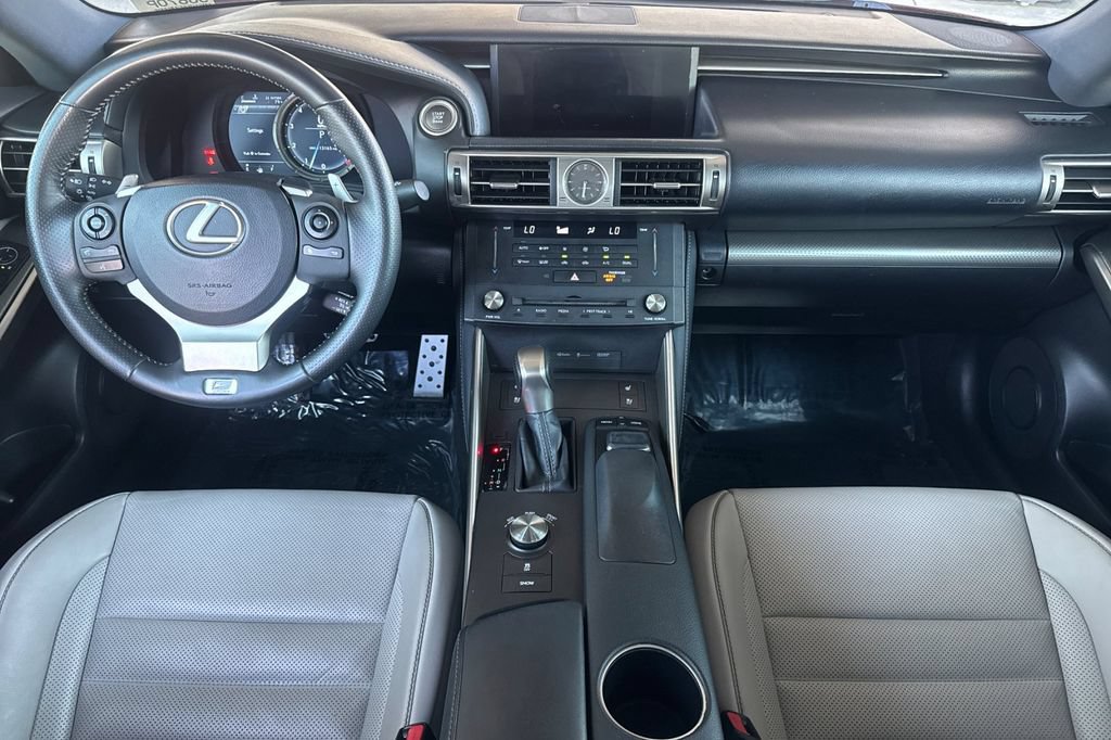 Used 2015 Lexus IS 350 w/ F-Sport Package RWD image 12