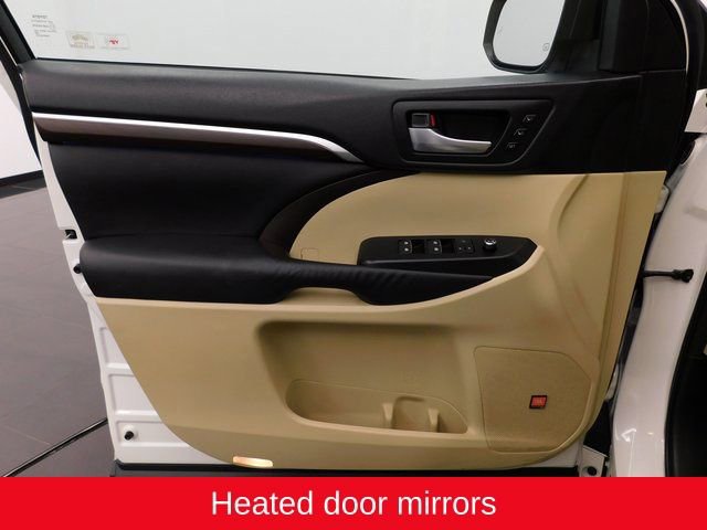 Used 2015 Toyota Highlander Limited image 19