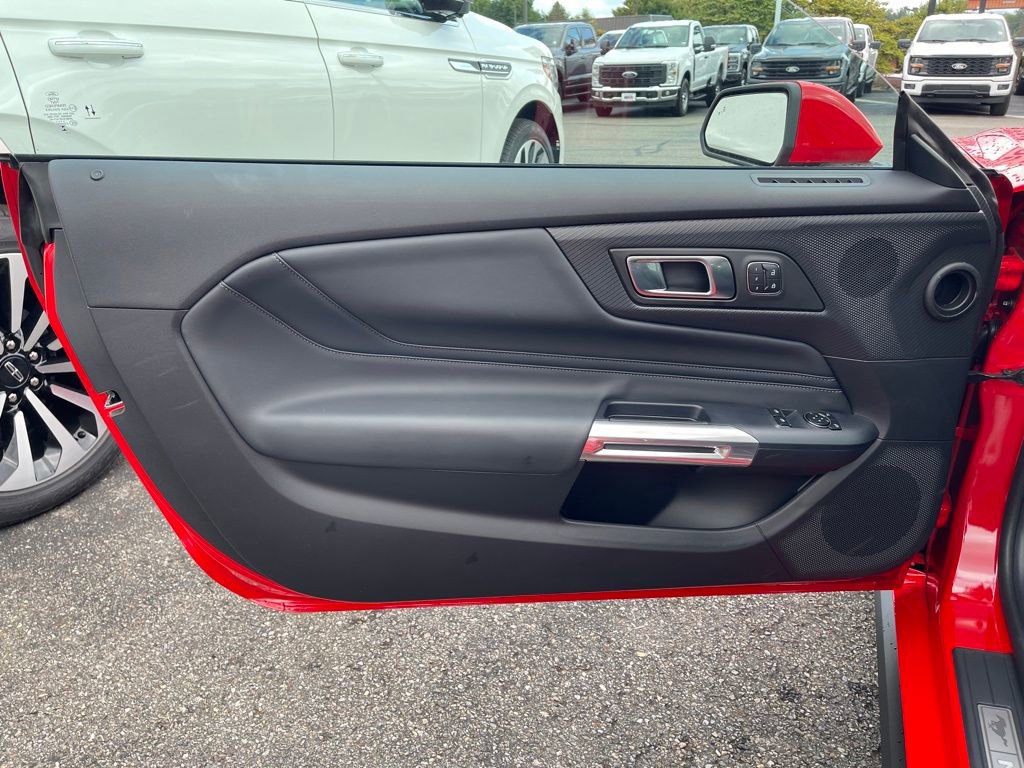 Used 2024 Ford Mustang Premium image 15
