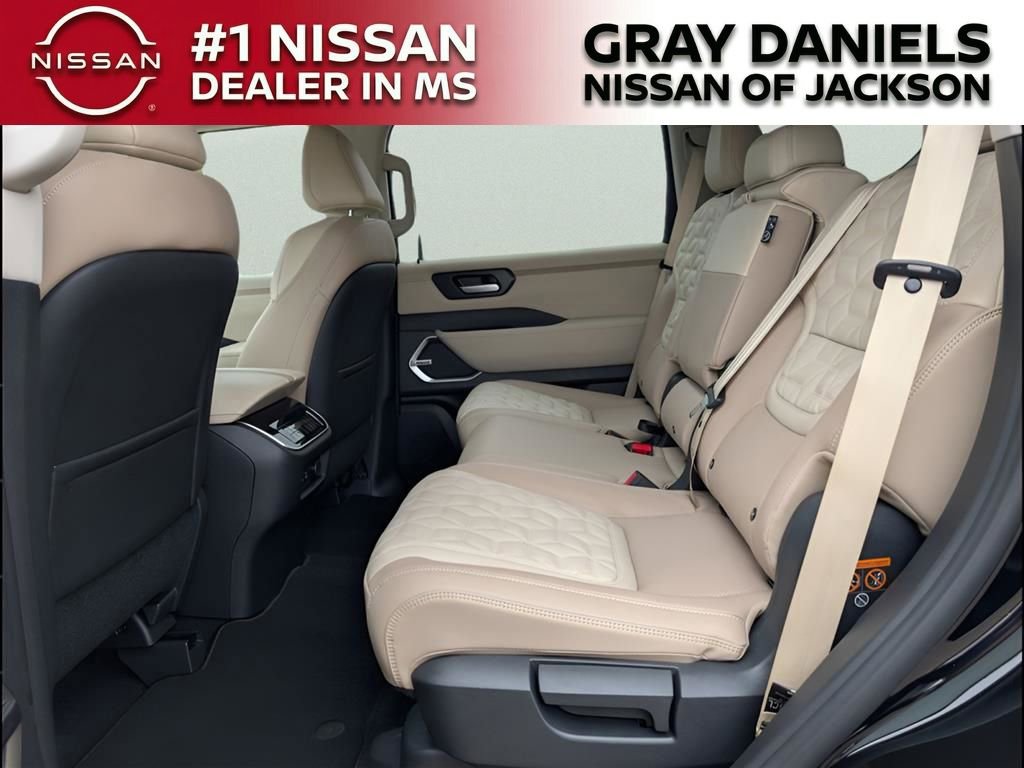 New 2026 Nissan Armada Platinum RWD image 18