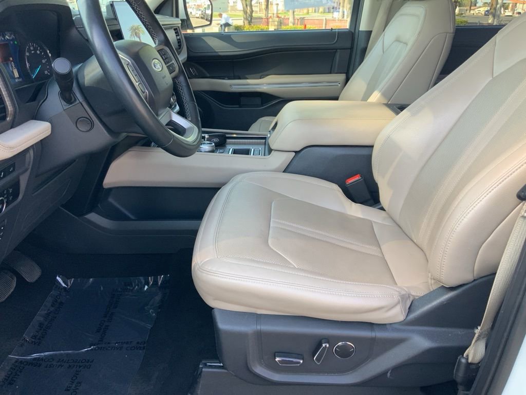Used 2024 Ford Expedition Max Limited image 16