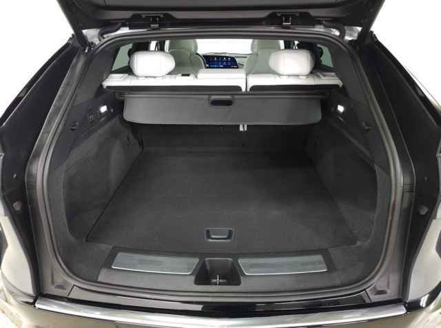 Certified 2023 Cadillac Lyriq 2WD image 8