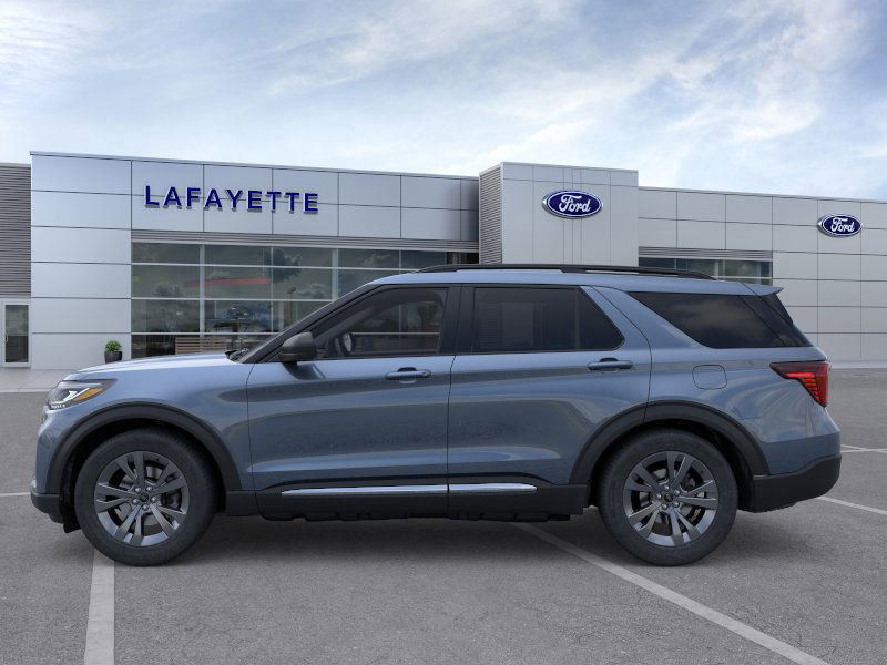 New 2025 Ford Explorer Active w/ Active Comfort Package image 3