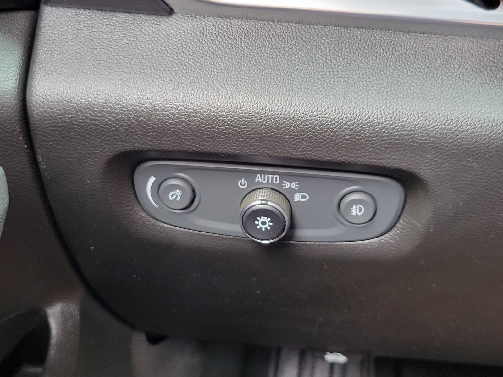 Used 2019 Chevrolet Traverse High Country w/ LPO, Floor Liner Package AWD/4WD image 16