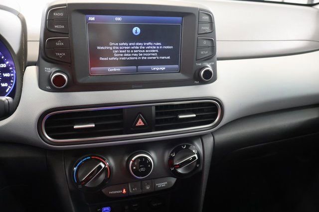 Used 2020 Hyundai Kona SE image 19