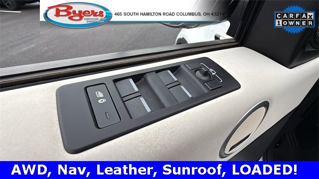 Used 2024 Land Rover Discovery S image 18