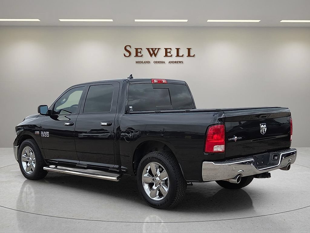 Used 2017 RAM 1500 Lone Star RWD image 3