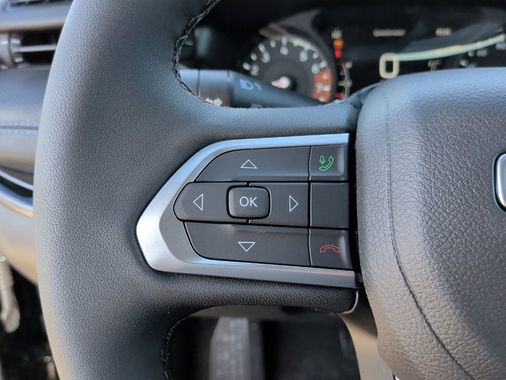 New 2026 Jeep Compass Latitude AWD/4WD image 17