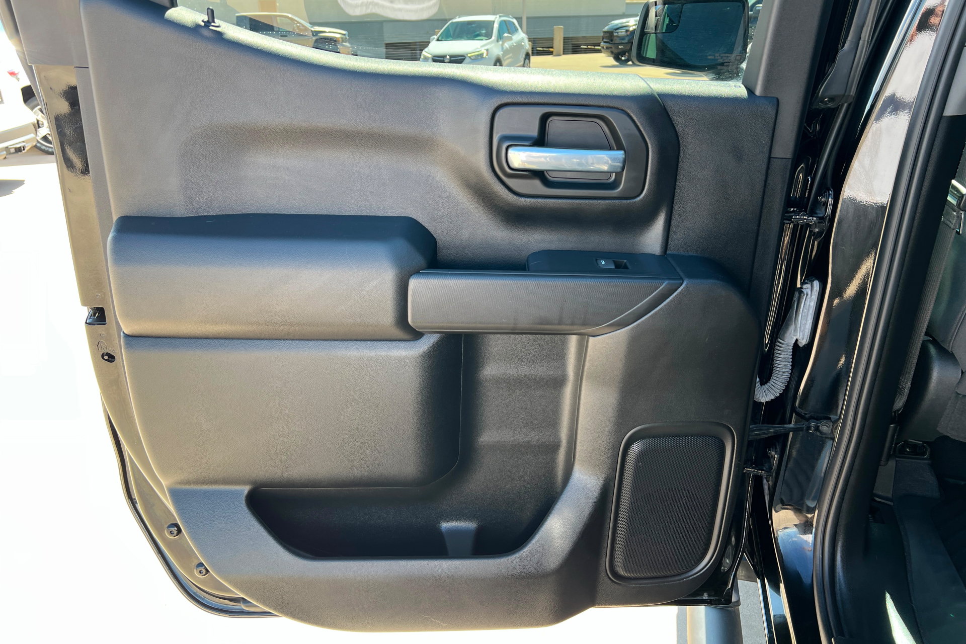 Used 2022 Chevrolet Silverado 1500 Custom AWD/4WD image 19