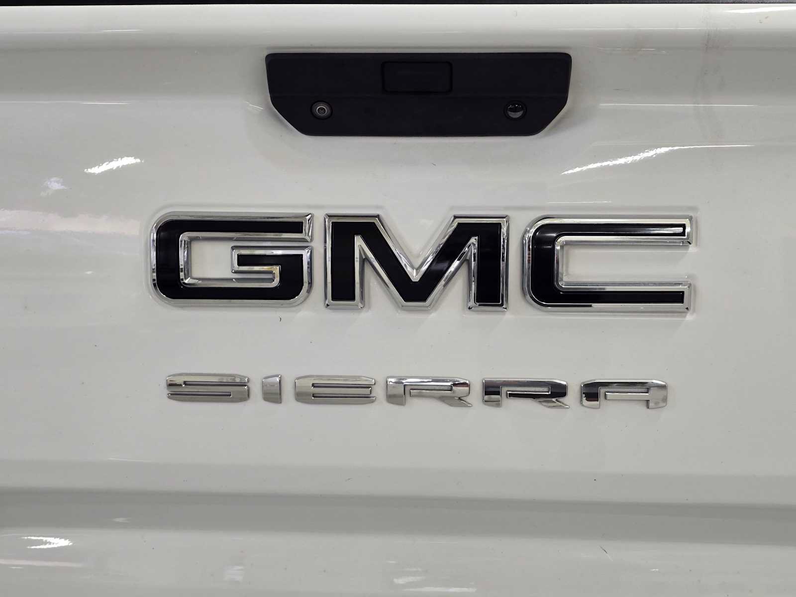 Used 2020 GMC Sierra 1500 Elevation w/ Elevation Value Package RWD image 13