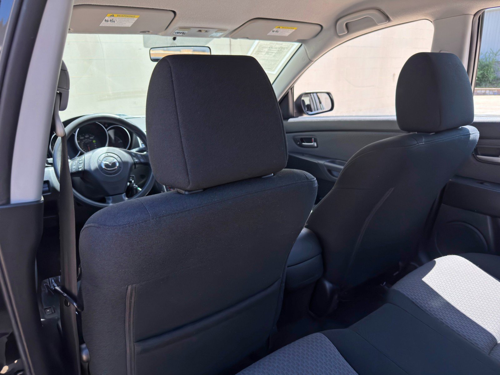 Used 2006 MAZDA MAZDA3 i Touring FWD image 26