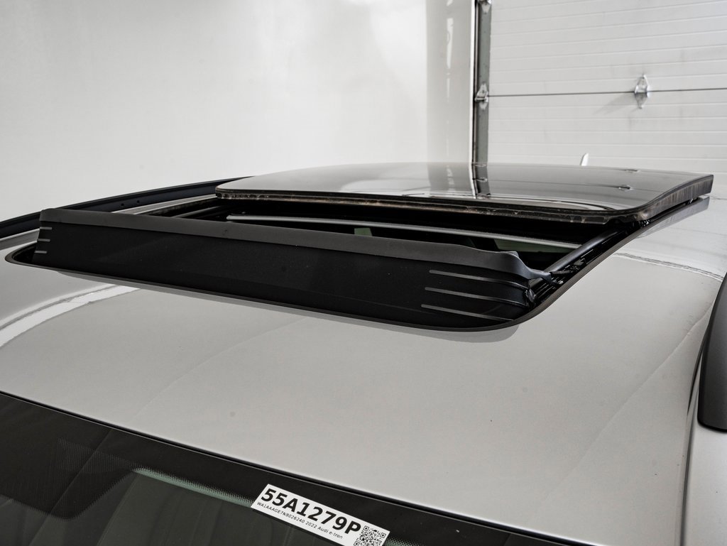 Used 2022 Audi e-tron Premium w/ Convenience Plus Package image 14