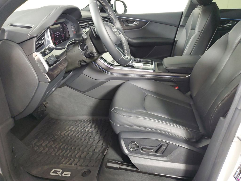 Used 2023 Audi Q8 Premium Plus w/ Premium Plus Package AWD/4WD image 24