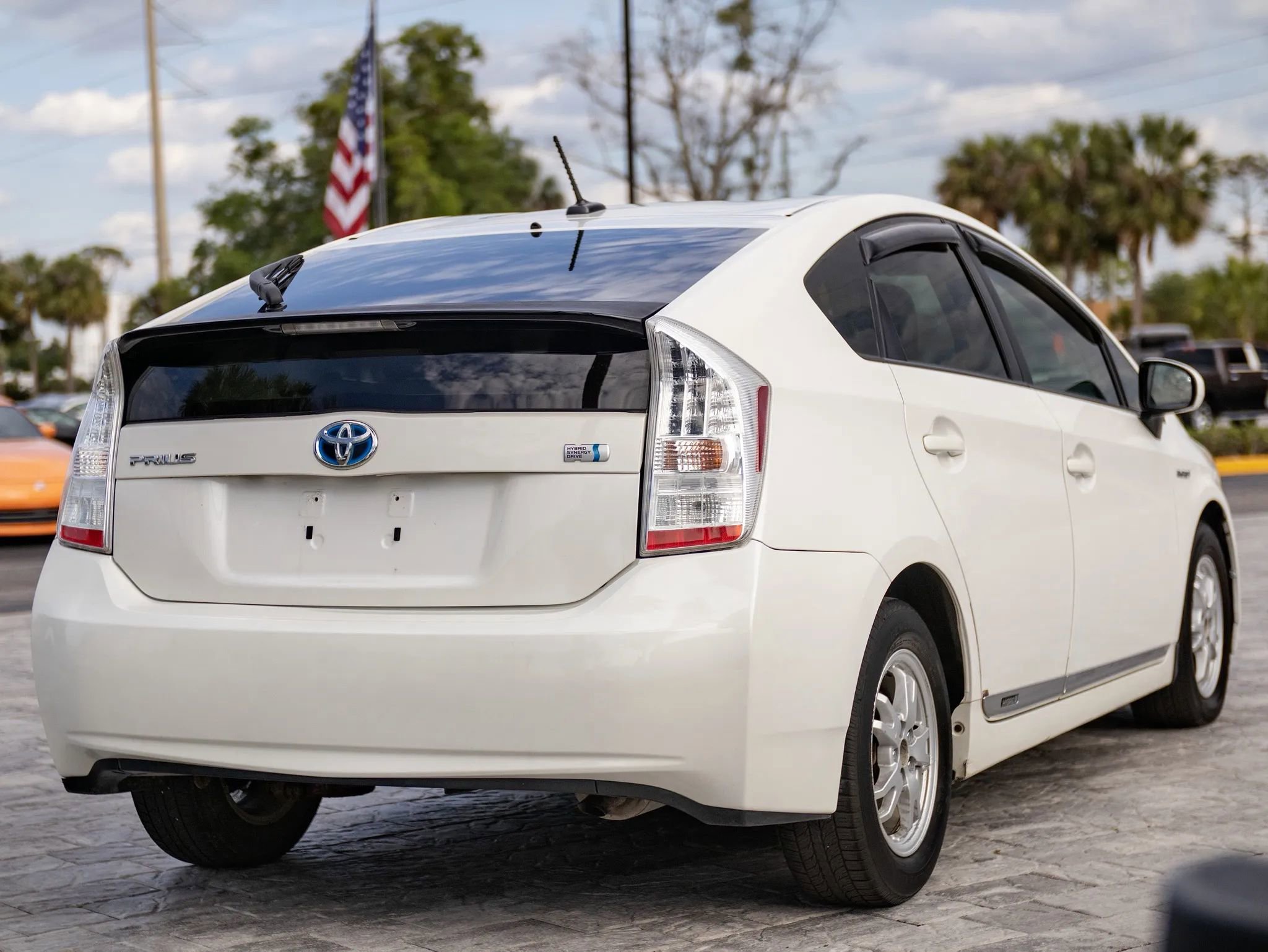 Used 2011 Toyota Prius Two FWD image 12
