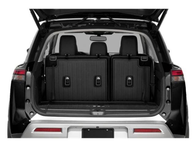 Certified 2022 Nissan Pathfinder Platinum w/ Cargo Package AWD/4WD image 25