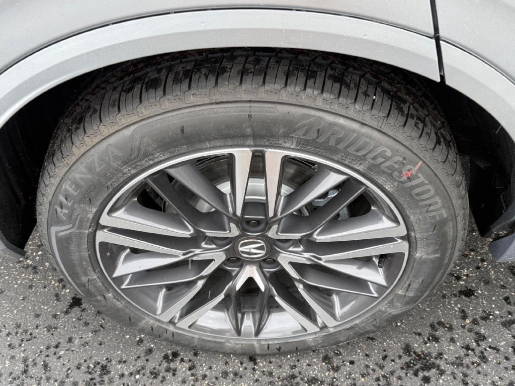 New 2026 Acura MDX w/ Advance Package AWD/4WD image 4