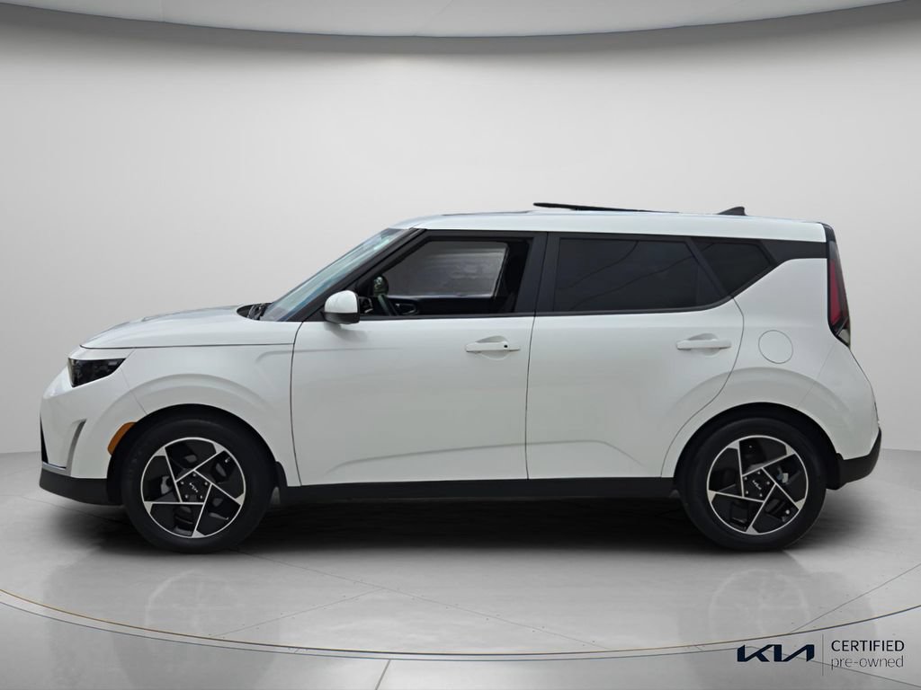 Certified 2024 Kia Soul EX FWD image 3