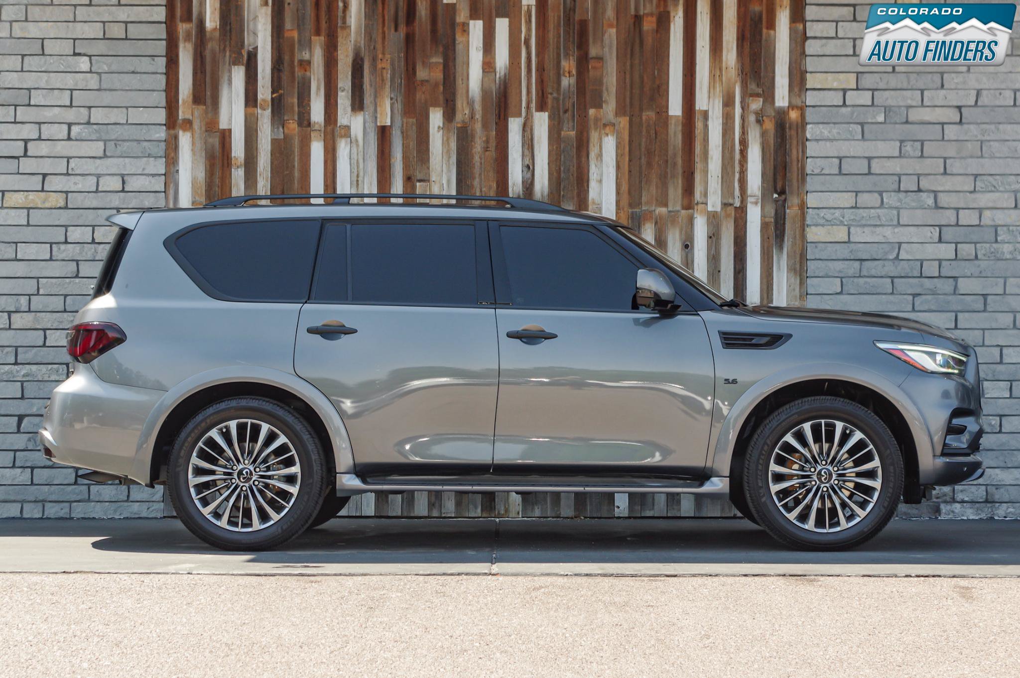 Used 2019 INFINITI QX80 Luxe w/ 22" Wheel Package AWD/4WD image 8
