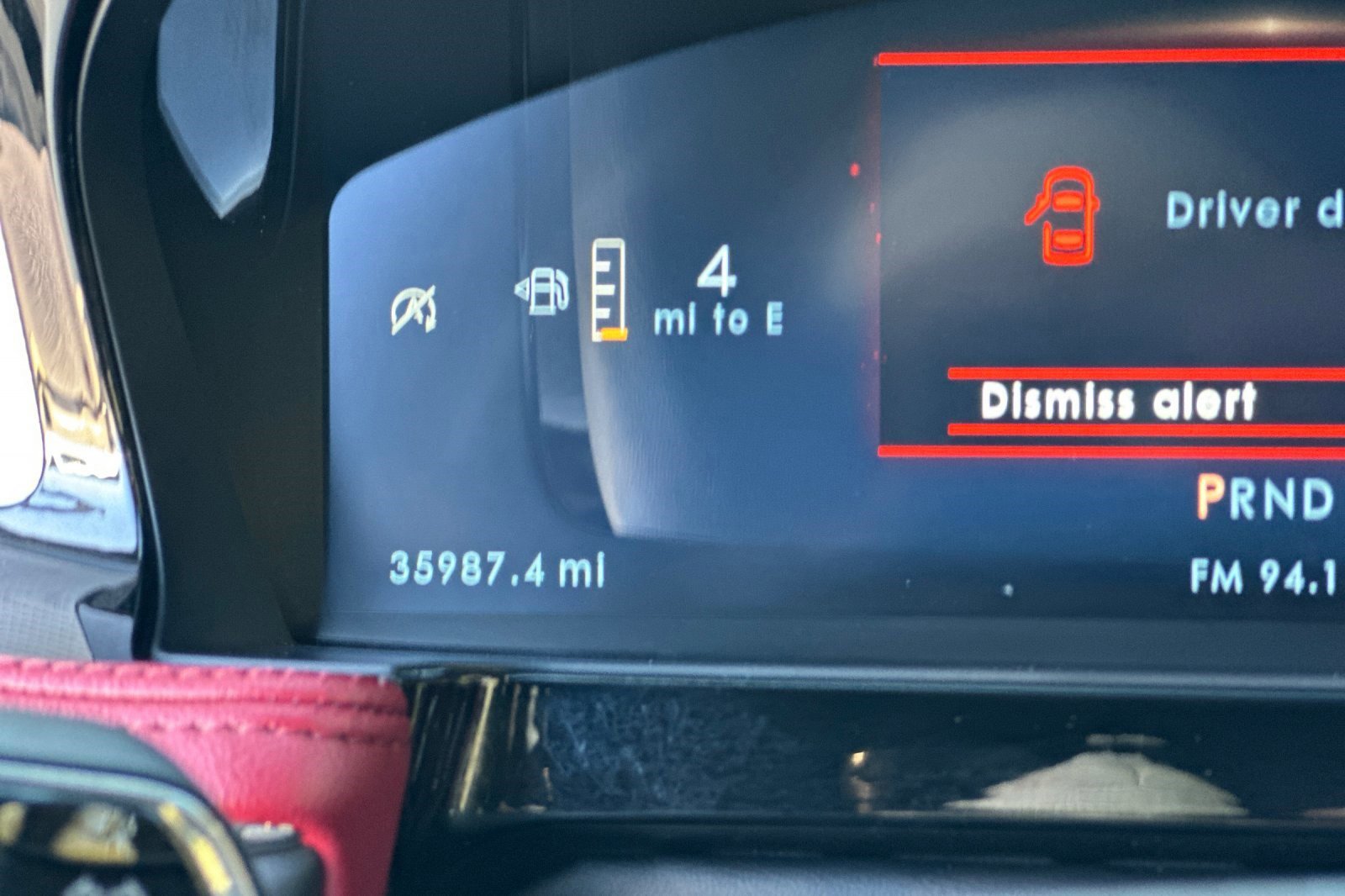 Used 2023 Lincoln Corsair Reserve w/ Jet Appearance Package image 34