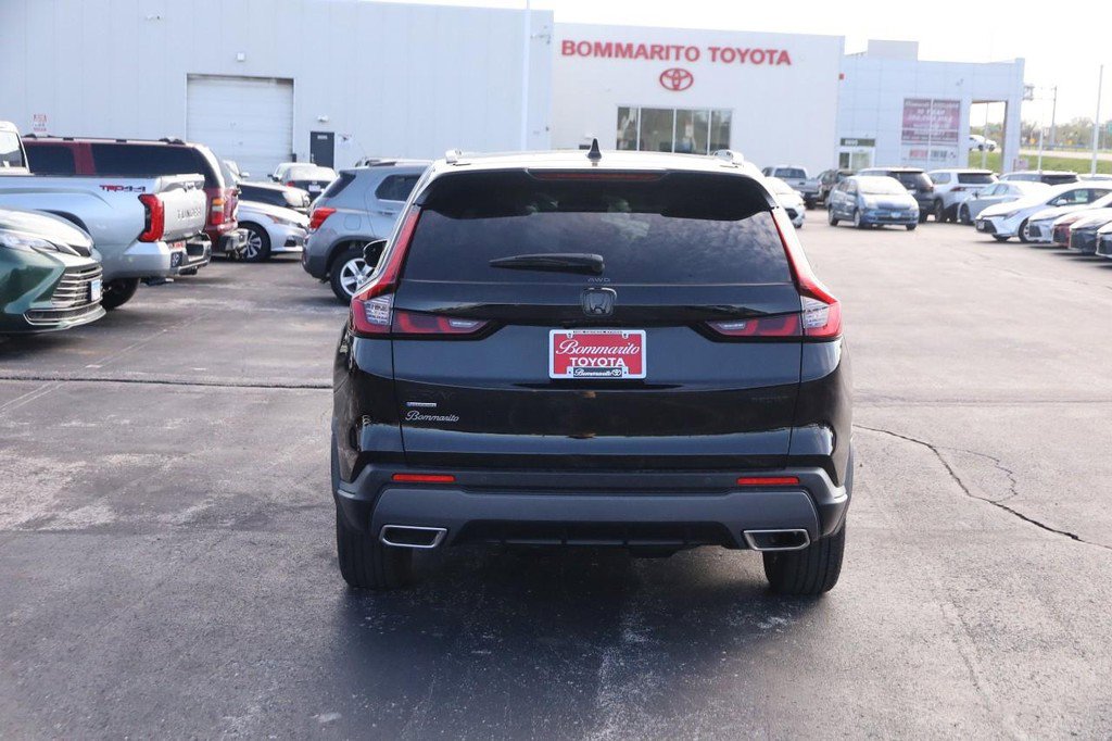 Used 2025 Honda CR-V Sport-L image 6