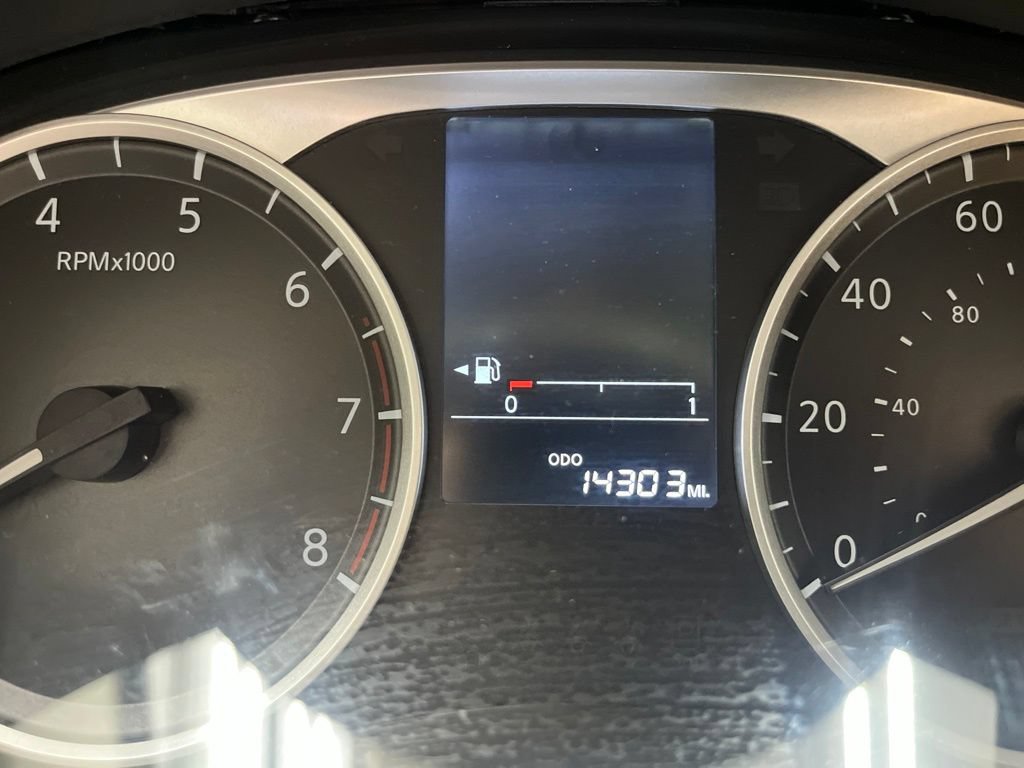 Used 2025 Nissan Versa S w/ Trunk Package FWD image 16