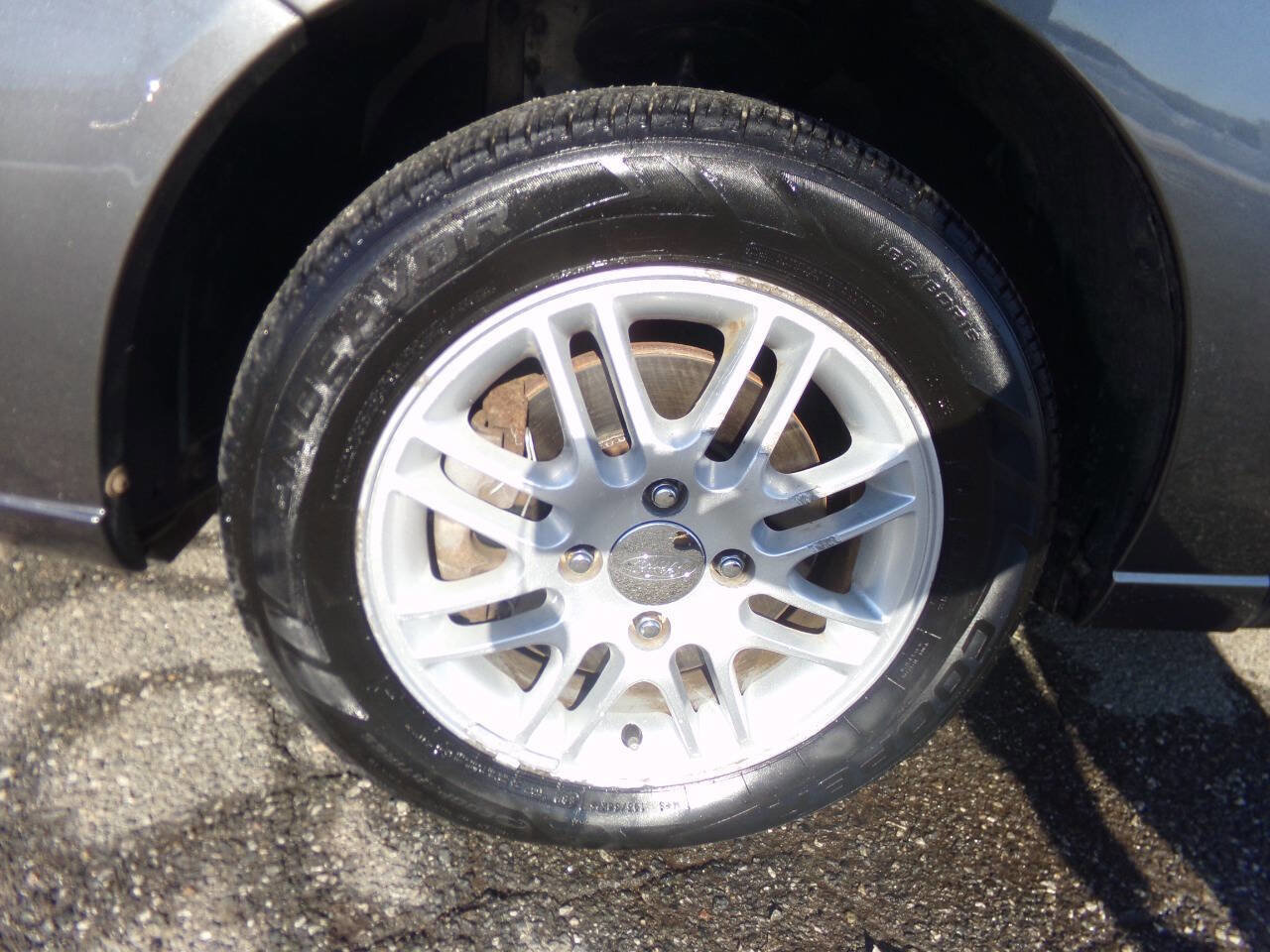 Used 2006 Ford Focus SE image 14