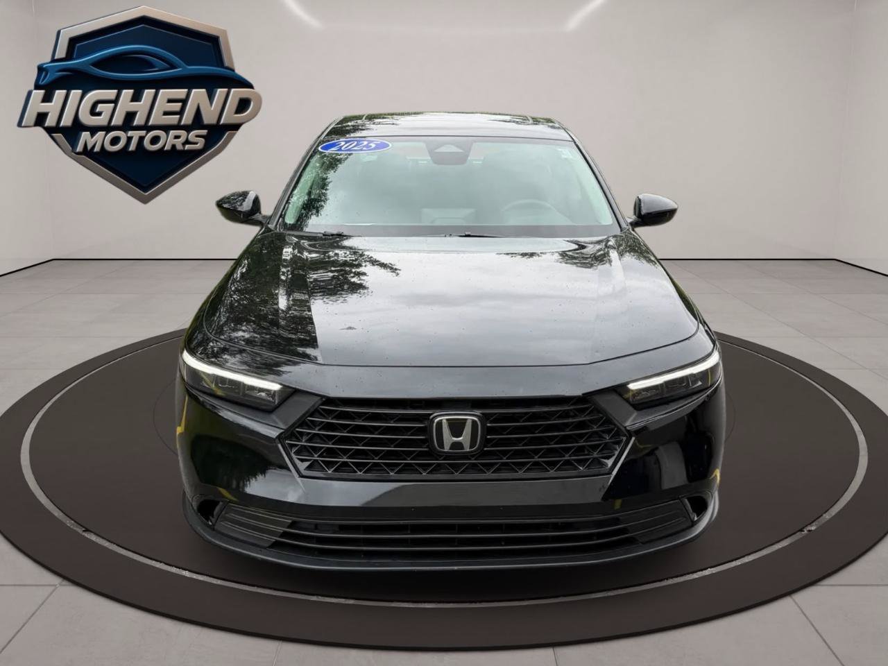 Used 2025 Honda Accord SE image 10