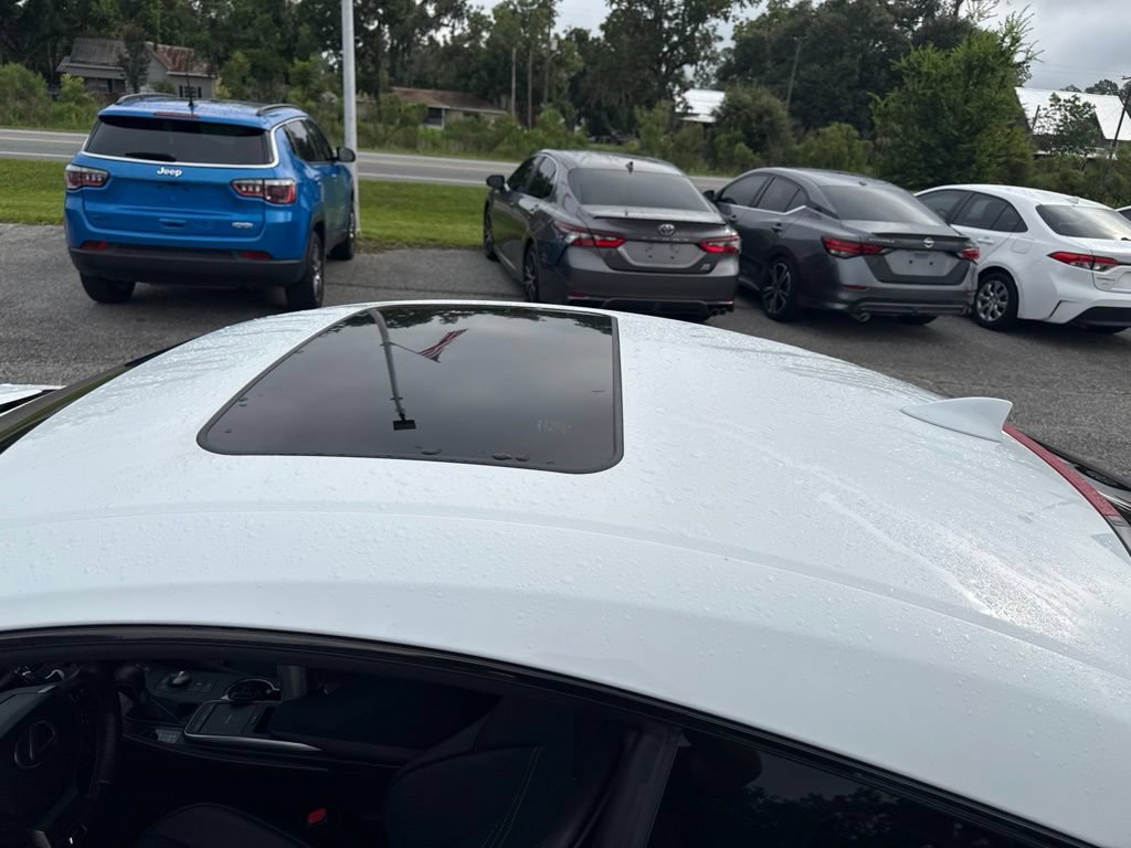 Used 2020 Lexus RC F w/ Premium Package RWD image 10