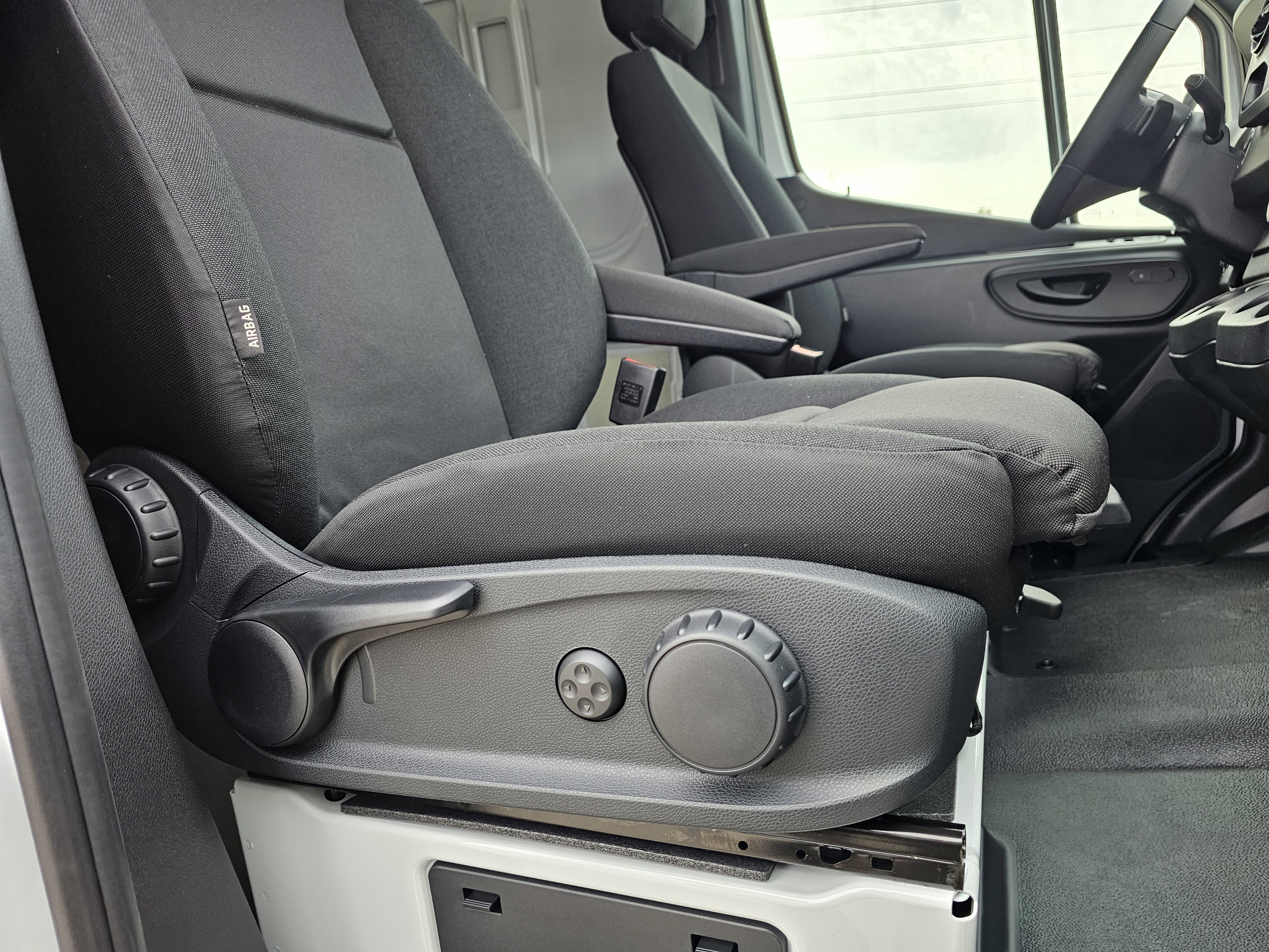 New 2025 Mercedes-Benz Sprinter 2500 image 19