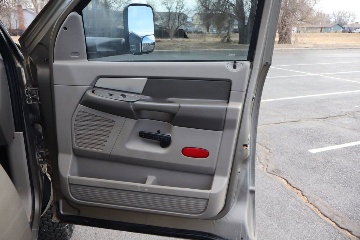 Used 2009 Dodge Ram 2500 Truck SLT image 26