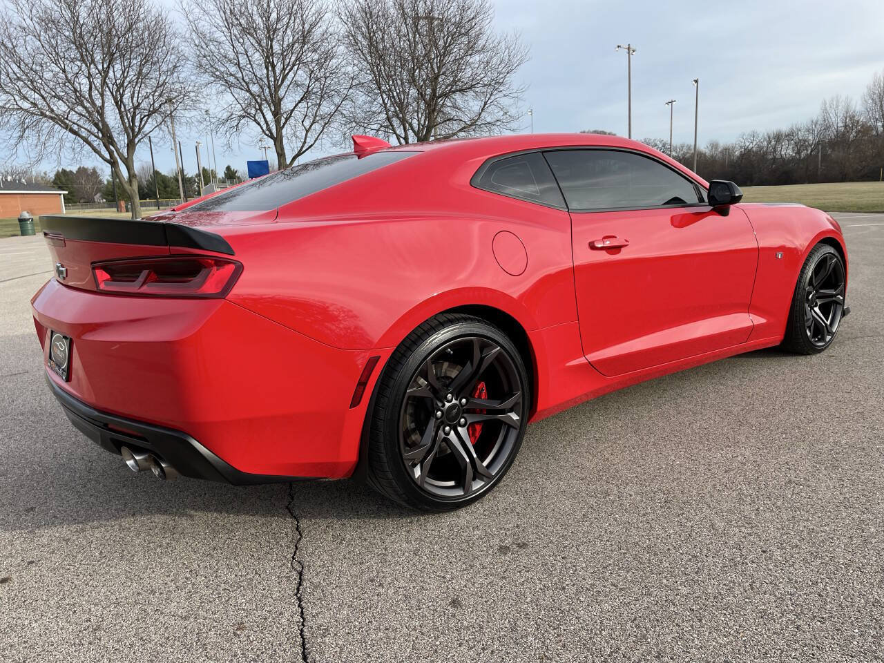 Used 2018 Chevrolet Camaro SS RWD image 32