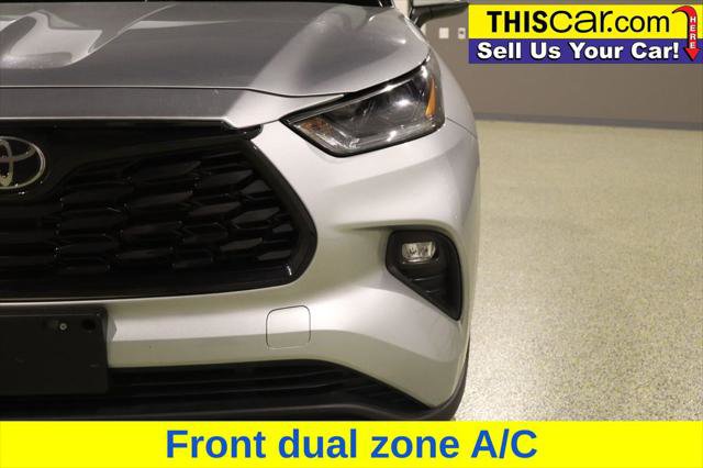 Used 2021 Toyota Highlander XLE image 10