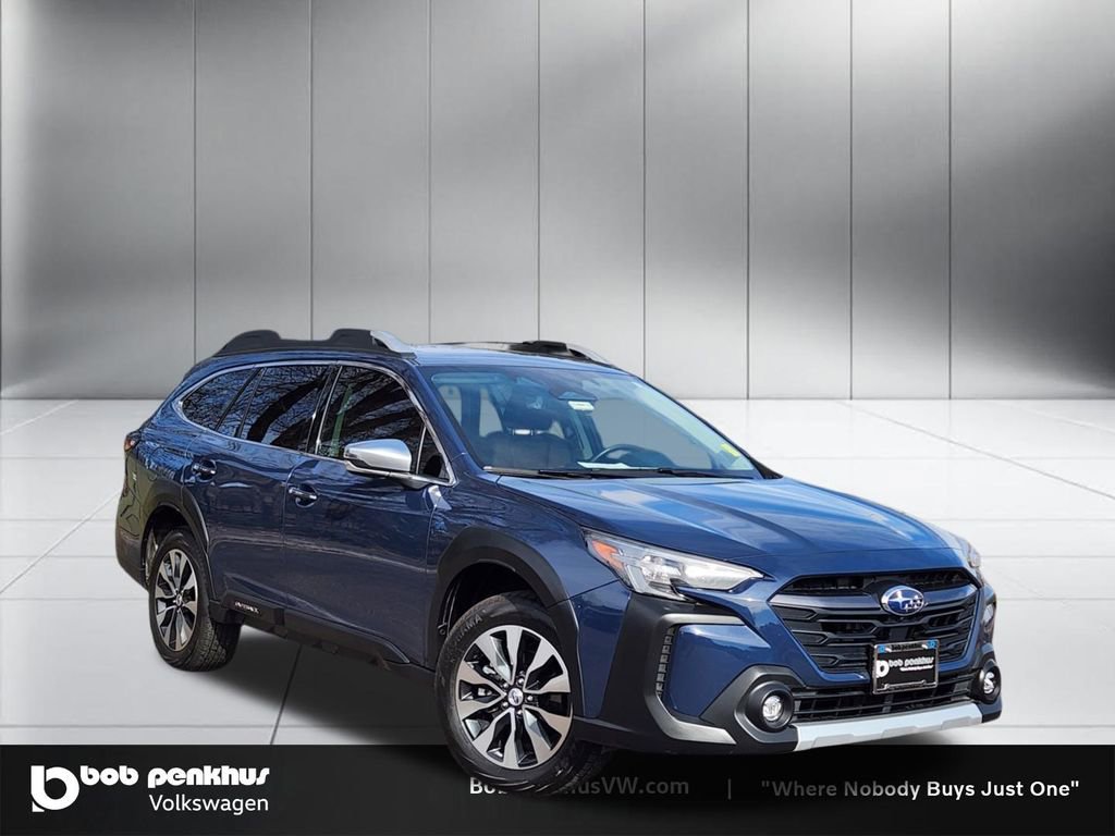 Used 2023 Subaru Outback Touring XT image 1