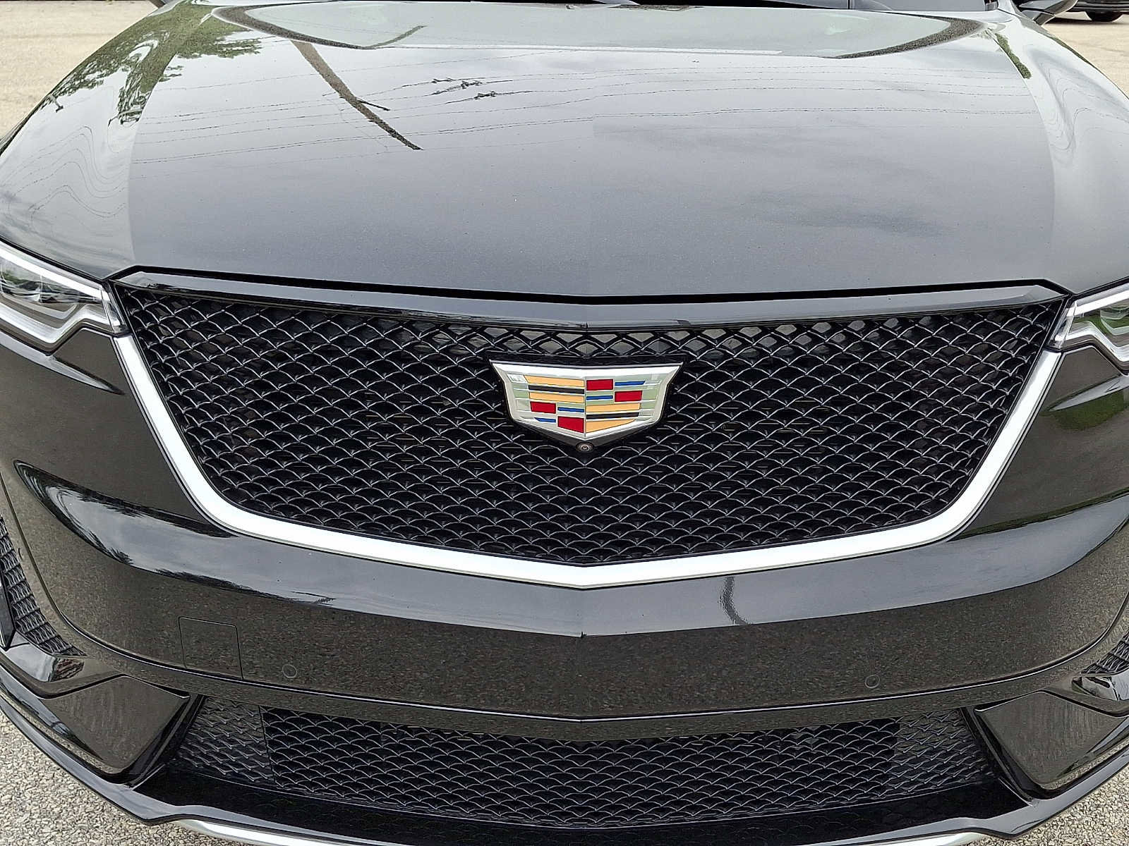 Certified 2024 Cadillac XT6 Sport w/ Technology Package AWD/4WD image 9