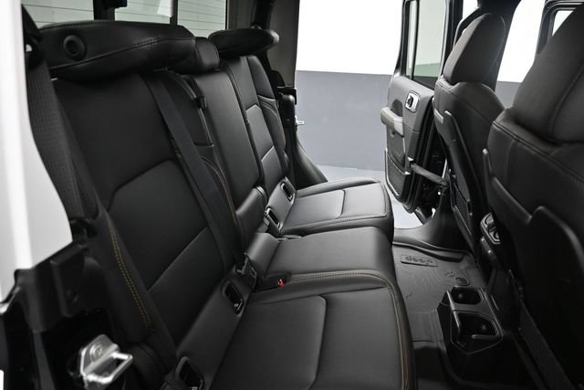 New 2026 Jeep Gladiator Sport AWD/4WD image 15