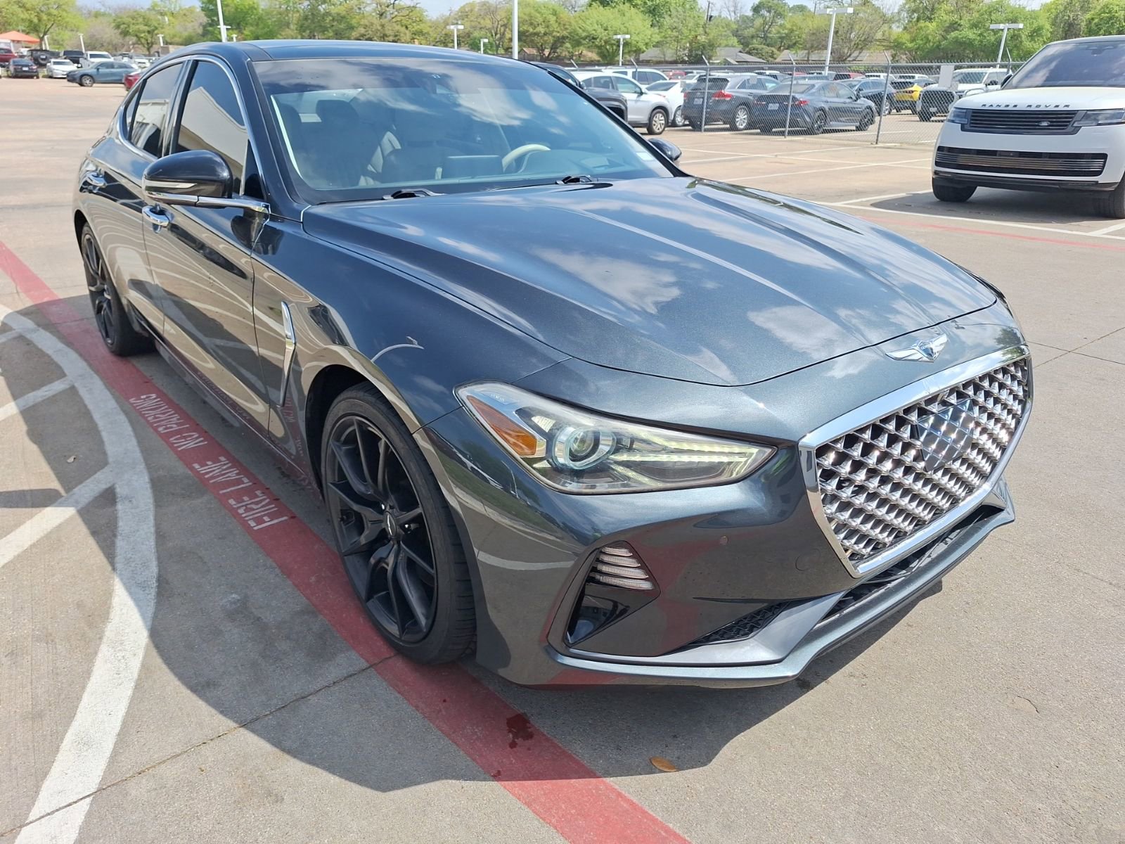 Used 2019 Genesis G70 3.3T Design image 8